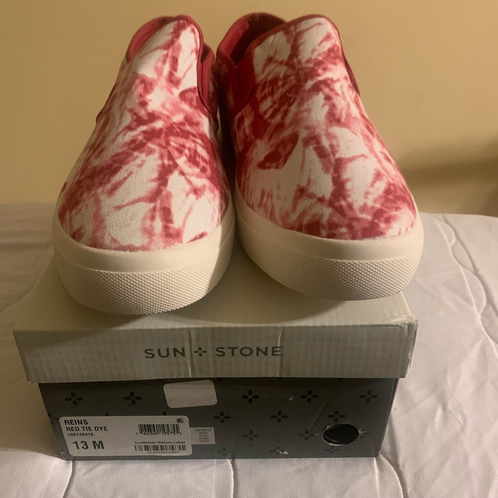 Sun + Stone Men's Reins Slip-on Sneaker Red Tie Dyed Sz 10.5M